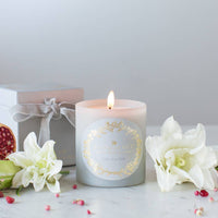 Perfume Candle in Heirloom Noir