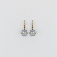 La Vie Classic Earring: Shade