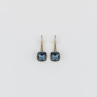 La Vie Classic Earring: Shade