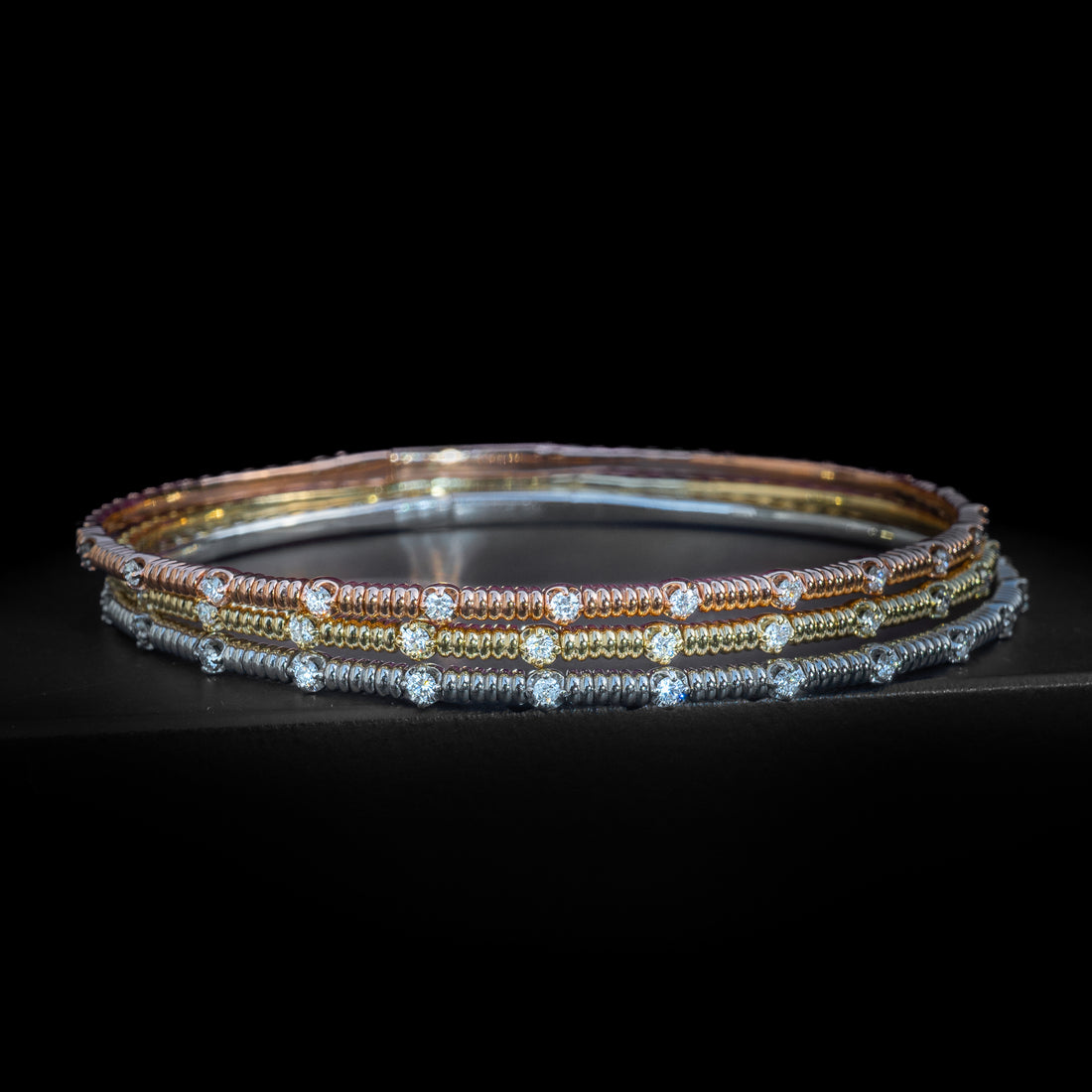 Station Diamond Flex Bangle Basic