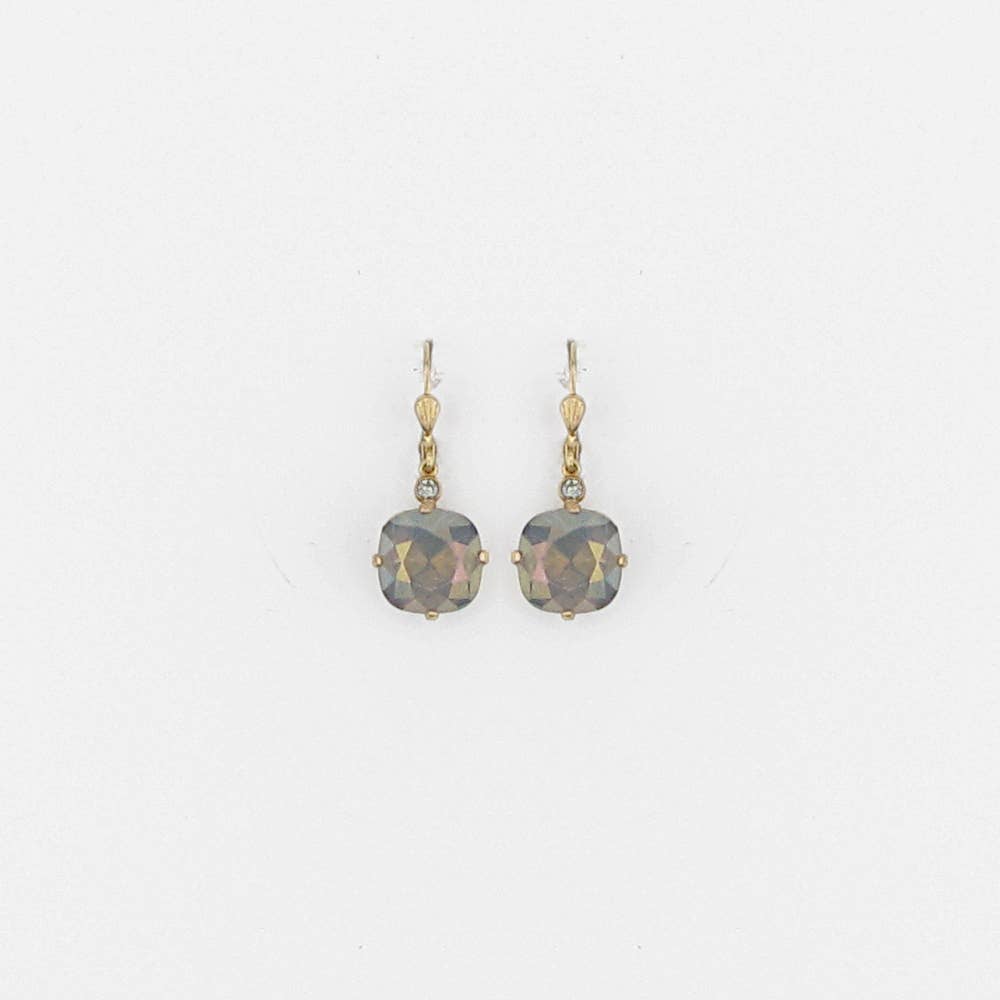 La Vie Classic Earring: Shade