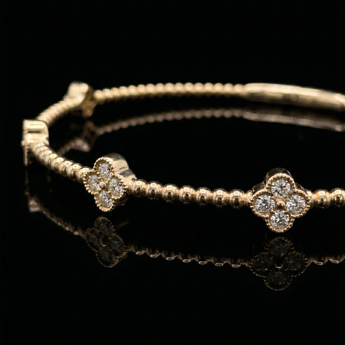Flower Cluster Diamond Flex Bangle | Yellow Gold