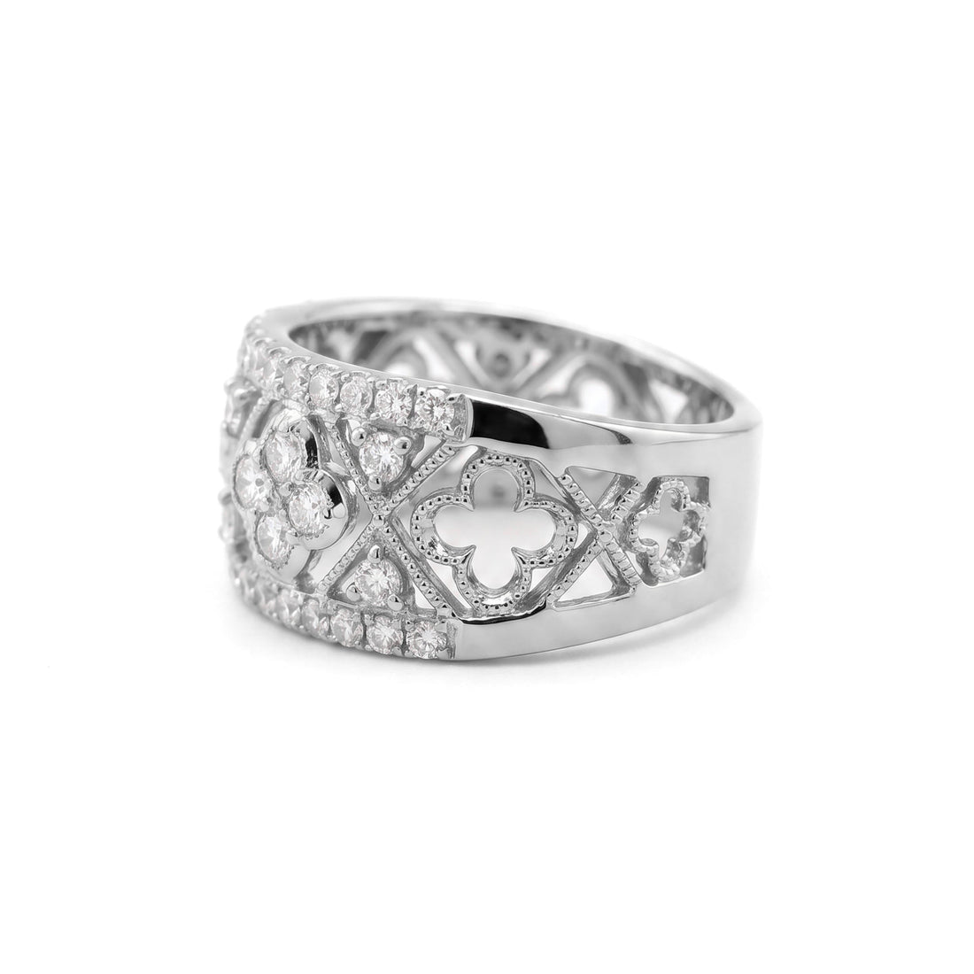 Diamond Lattice Quatrefoil Ring | White Gold