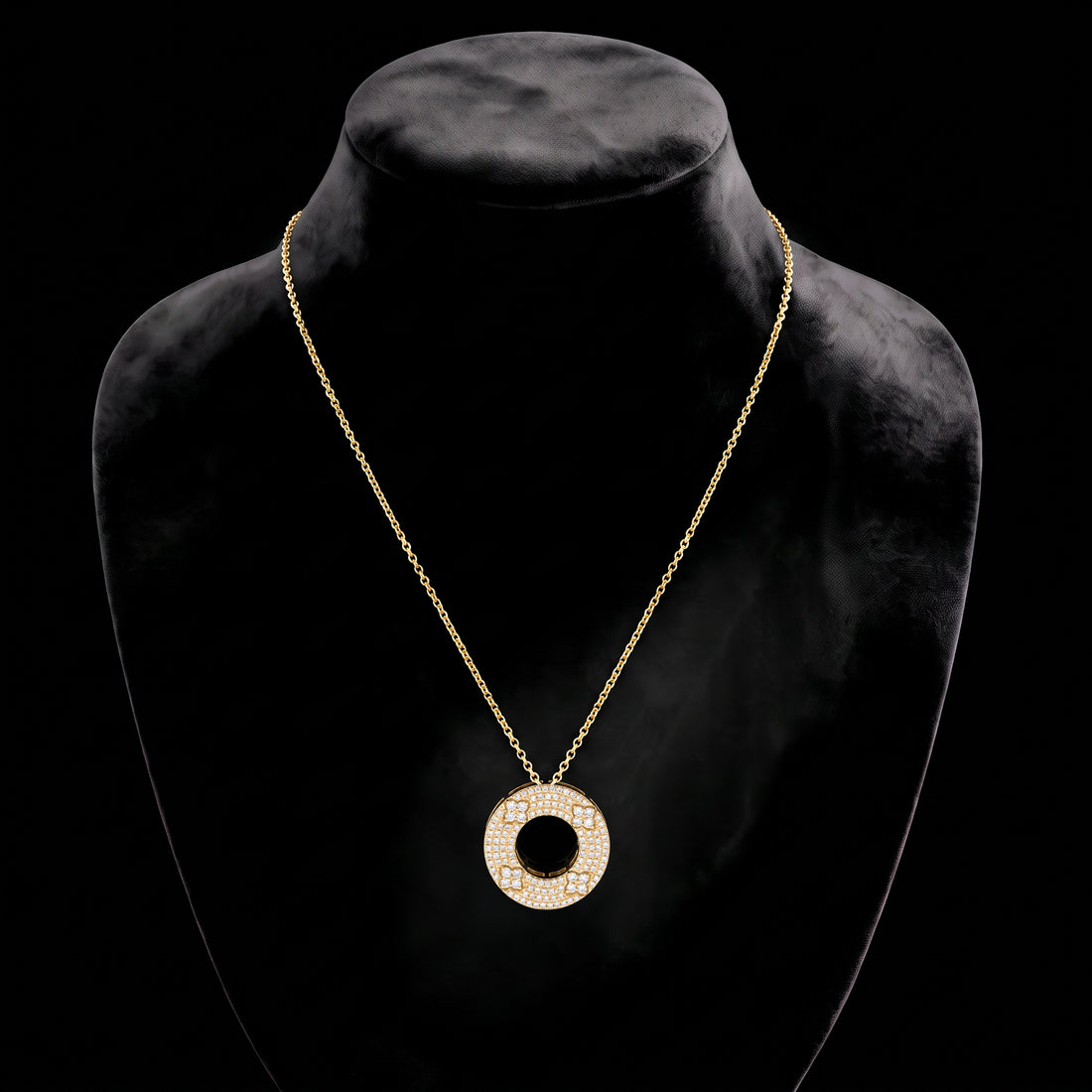 Effy Pavé Diamond Clover Circle Pendant