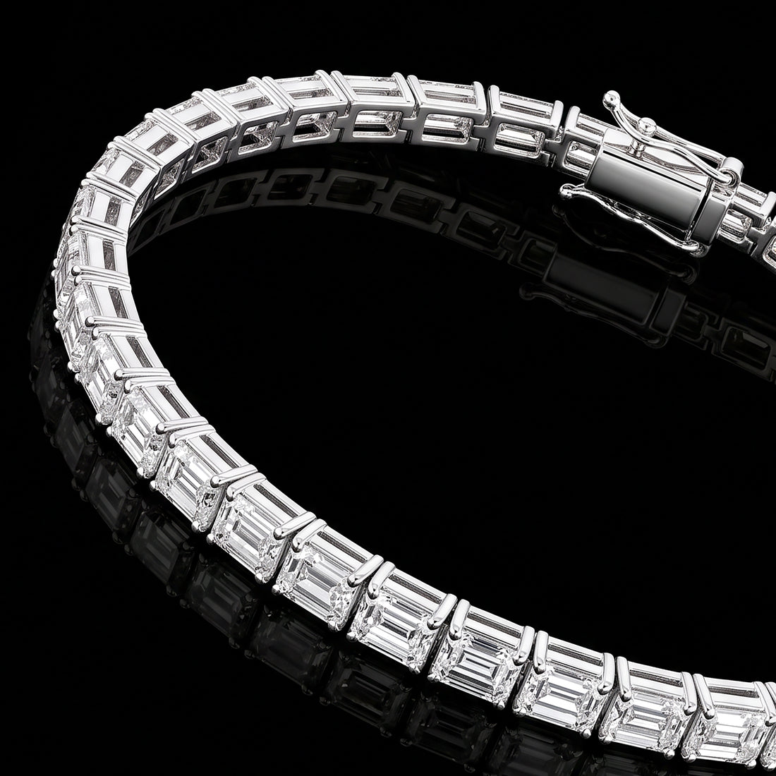 Emerald Cut Diamond Tennis Bracelet