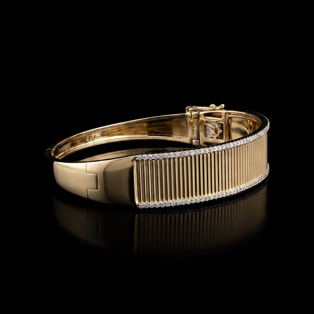 Effy Fluted Diamond Border Bangle