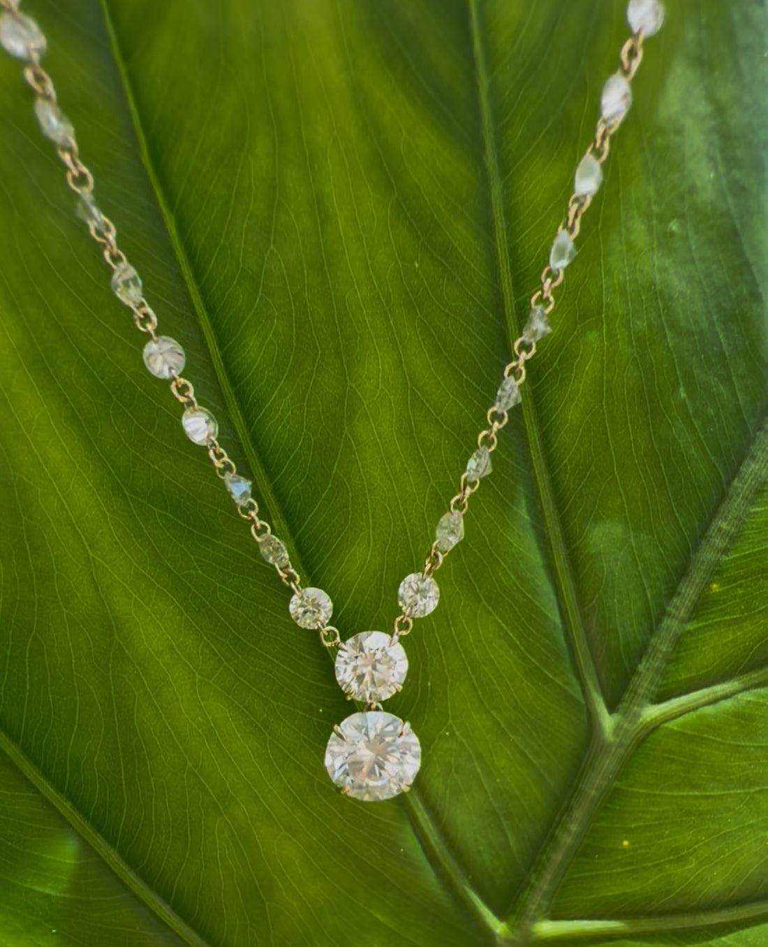7.52 Carat Diamond Necklace, laser drilled Diamonds set in 18k Gold