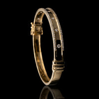 14K YG Diamond bangle, 0.98CT