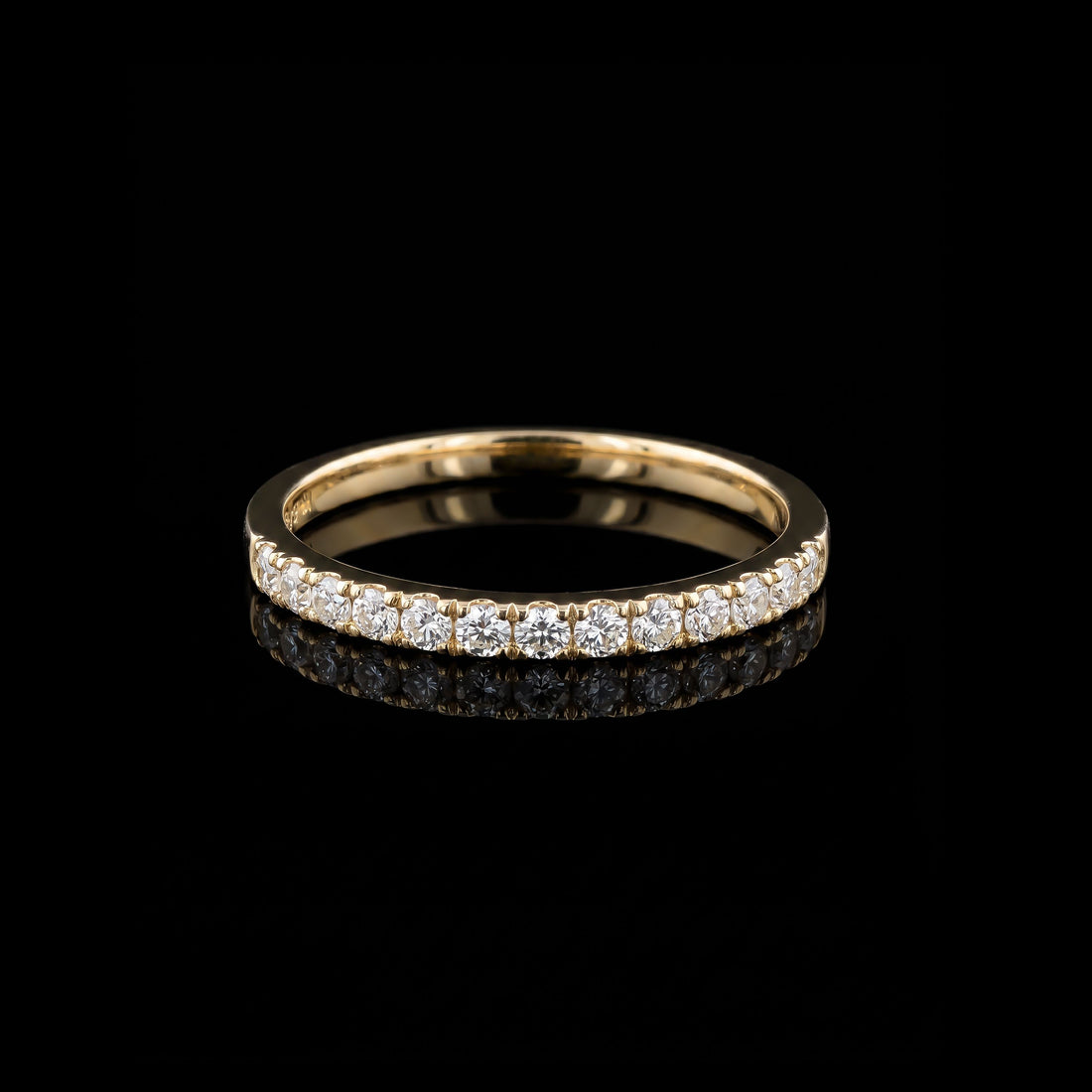 Basic Diamond Band 0.32 Ct Diamonds YG