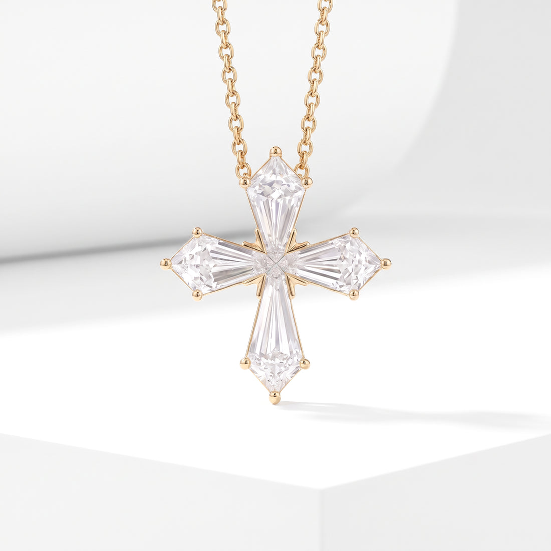 Kite Diamond Cross Necklace | Yellow Gold