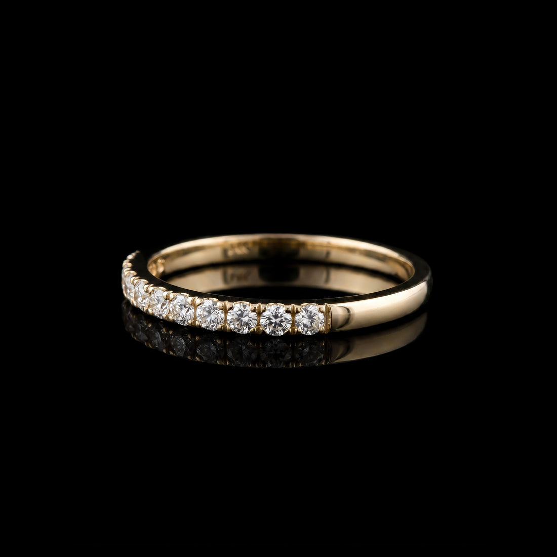 Basic Diamond Band 0.32 Ct Diamonds YG