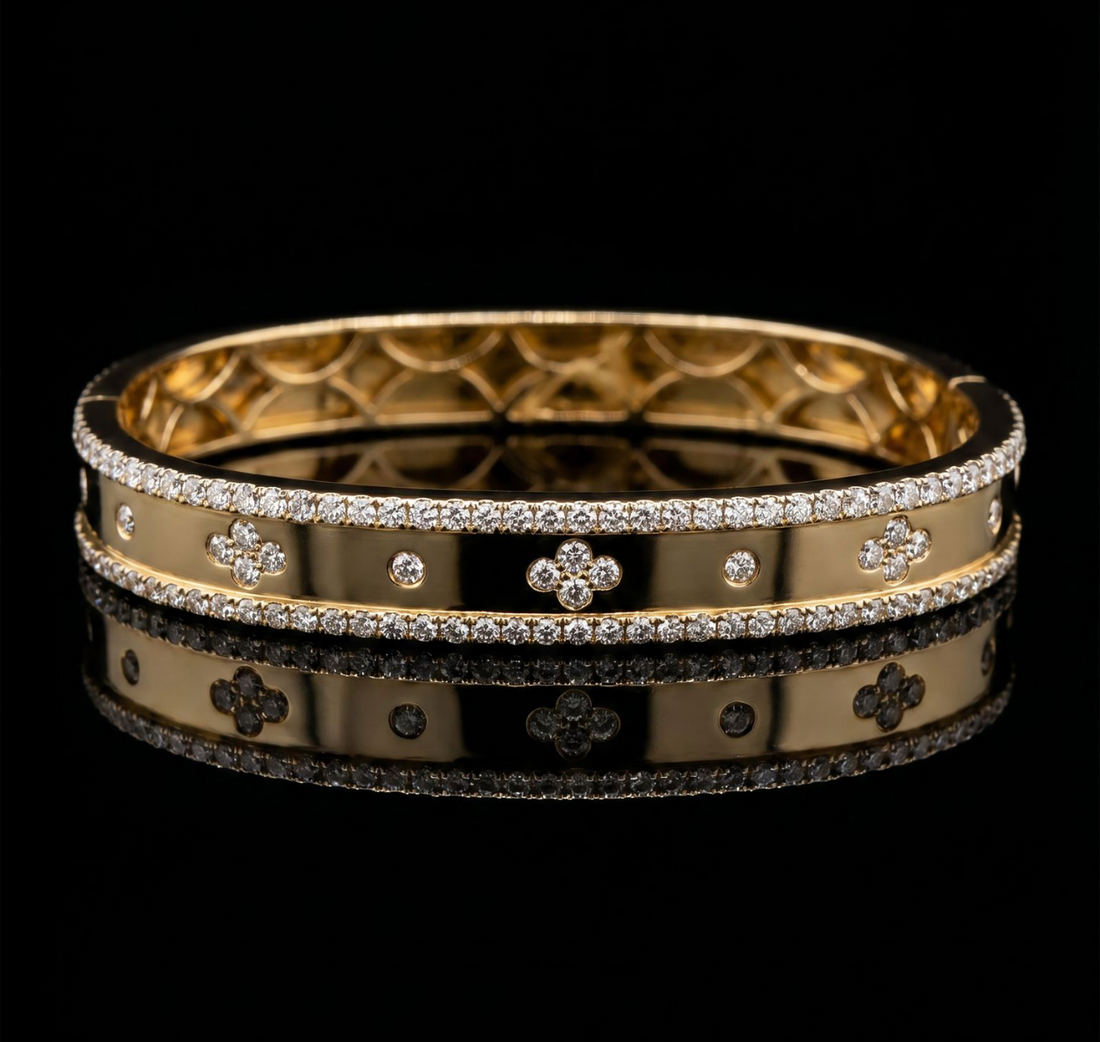 18k Gold Bangle, 32 Grams, 2.32 Ct. Diamond Round