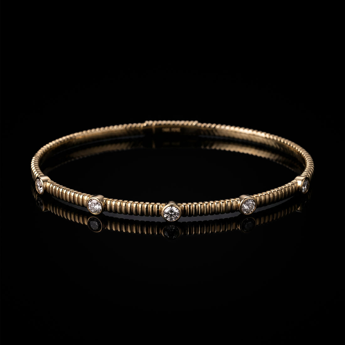 Fluted Station Diamond Flex Bangle