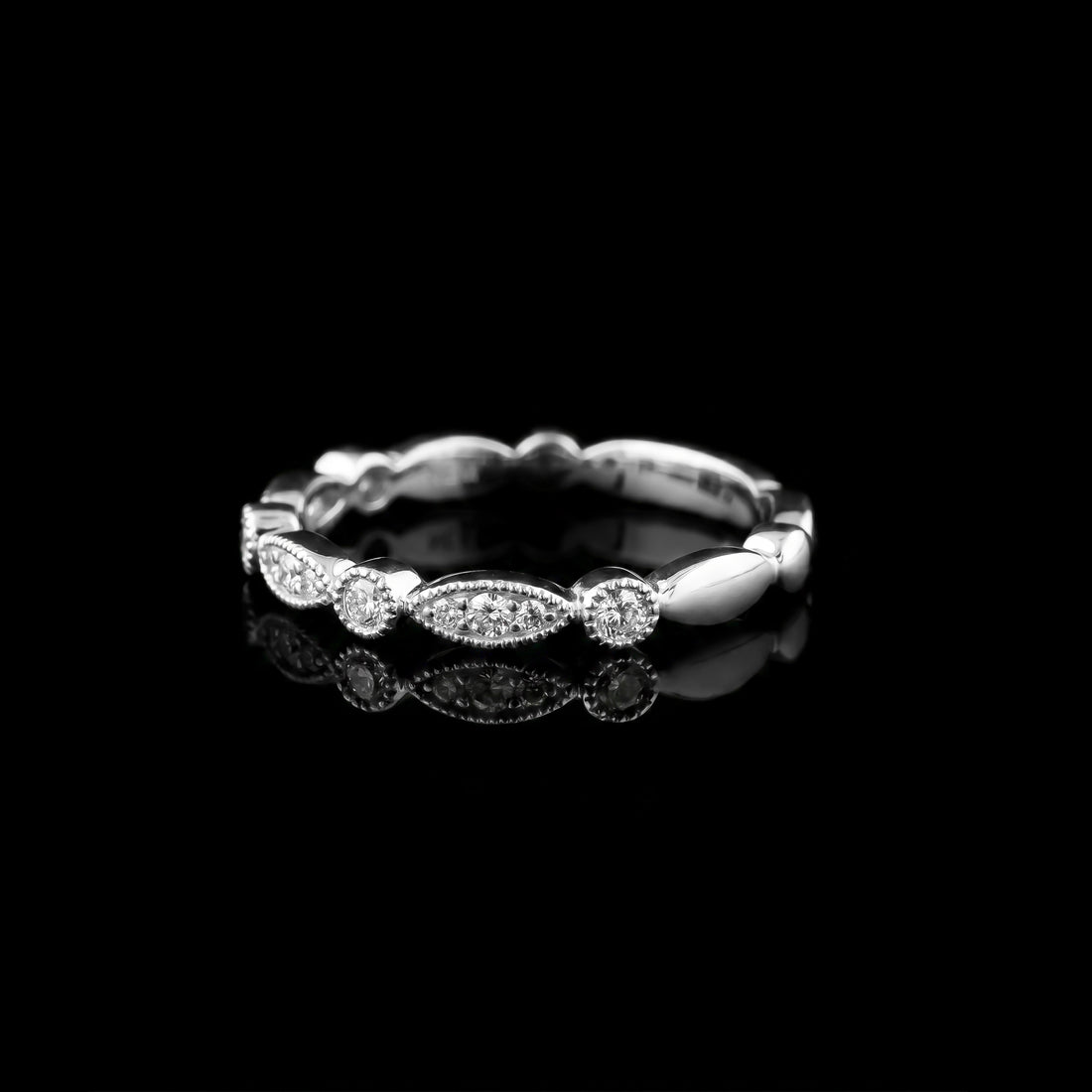 Scalloped Bezel Diamond Band | White Gold