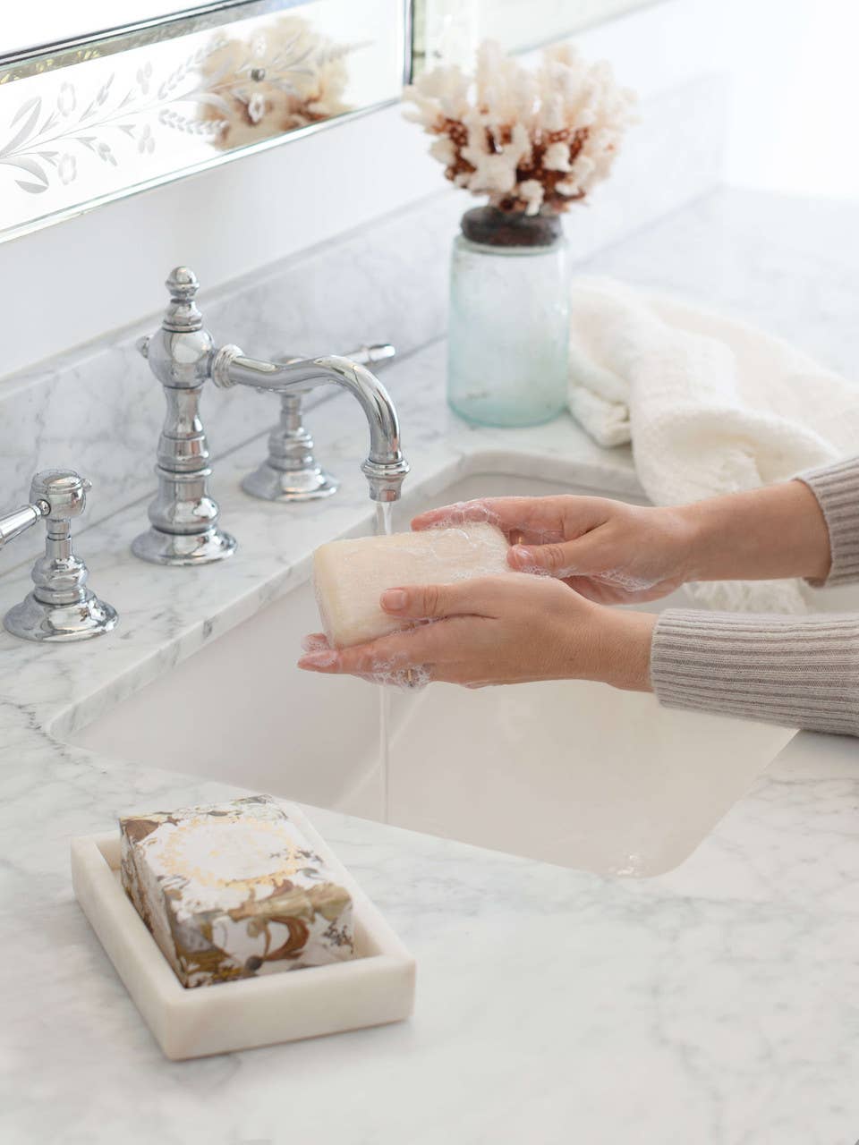 Perfume Bar Soap in Gilded Gardenia
