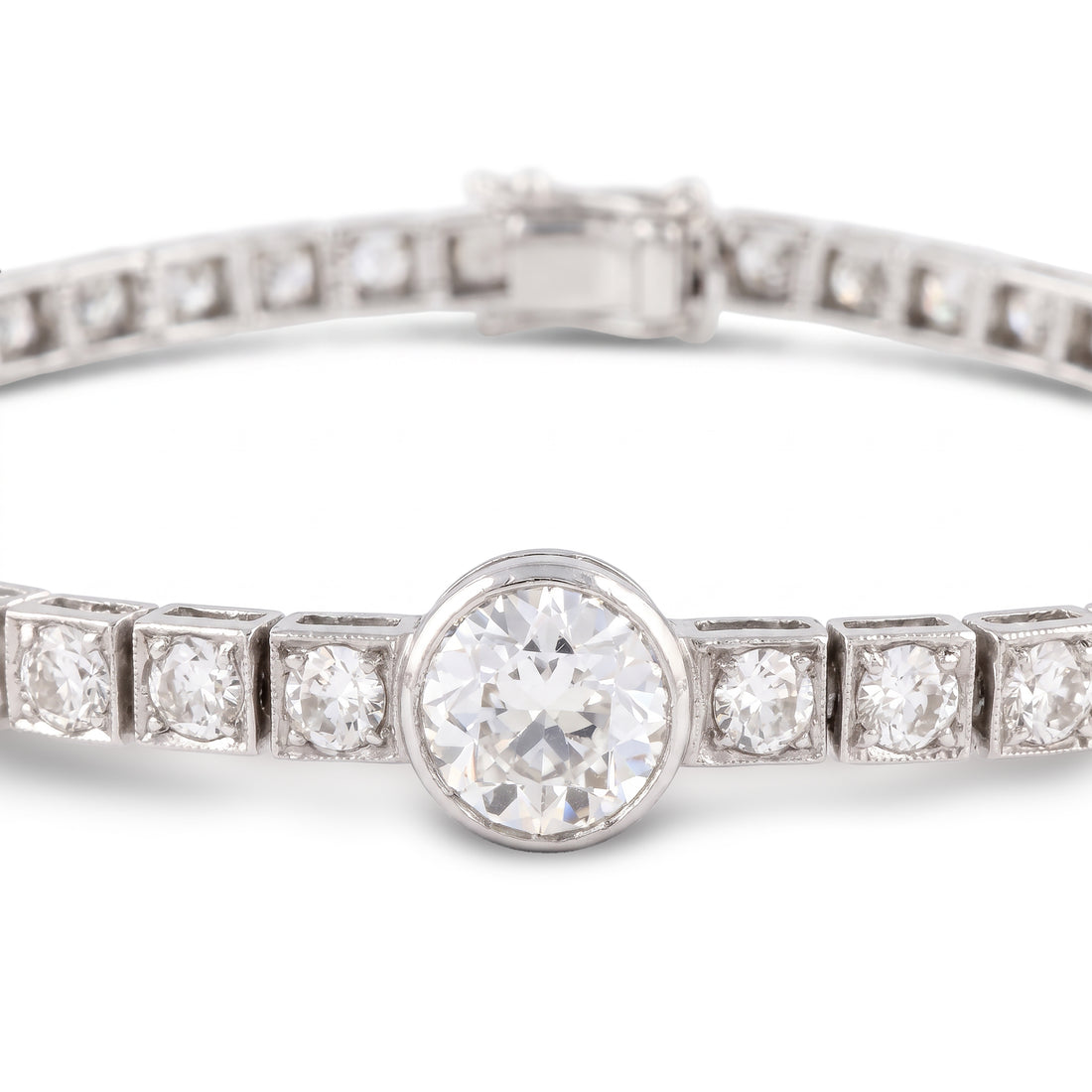 Vintage Bezel Diamond Bracelet