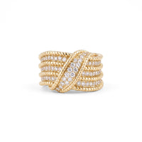 Pavé Diamond Scalloped Ribbon Band