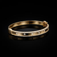 14K YG Diamond bangle, 0.98CT
